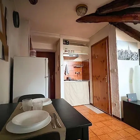 Lägenhet A Due Passi Dal Centro